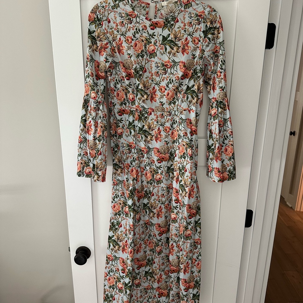 Doen White and Green V-Neck Bishop Sleeve Sundress